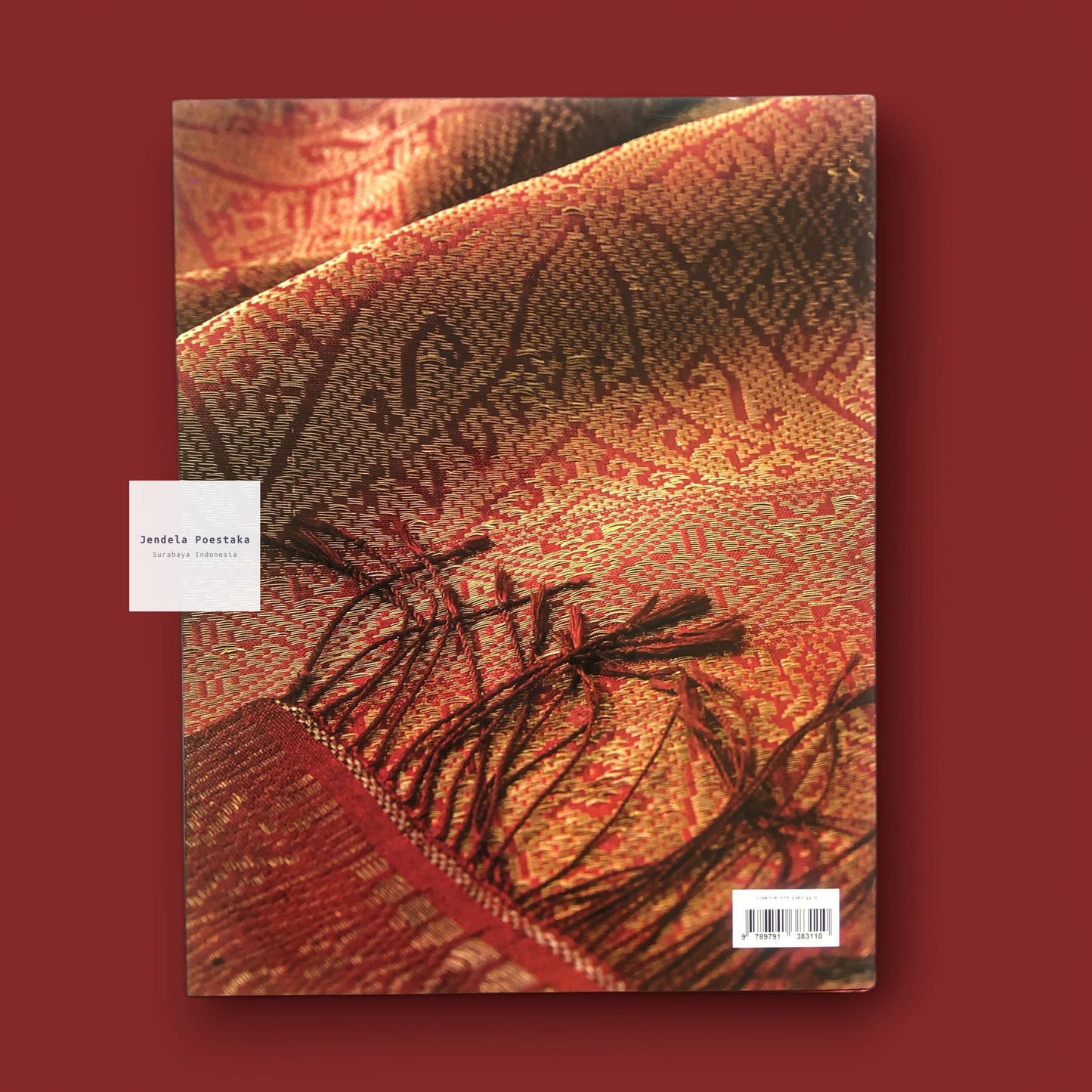 The Songket of Minangkabau: Raising Hidden Threads
