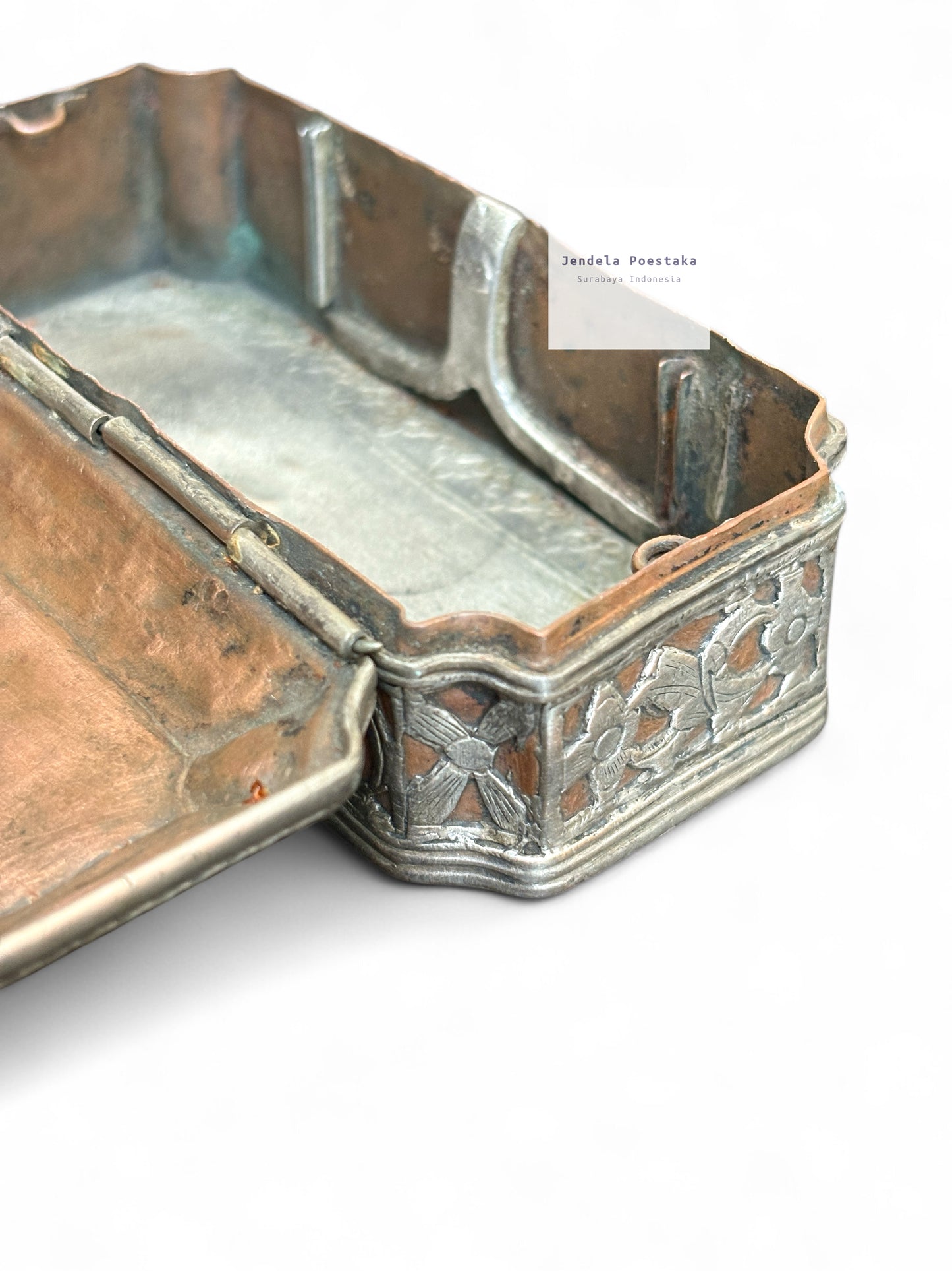 Antique Silver Betel and Tobacco Box – 19th Century South Sulawesi