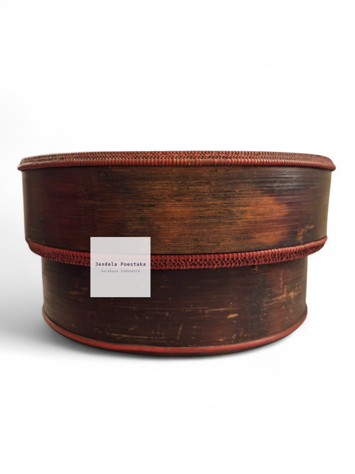 Antique Handwoven Bamboo Tenong (Late 19th–Early 20th Century)
Java, Indonesia | Made for the Peranakan Chinese Market
