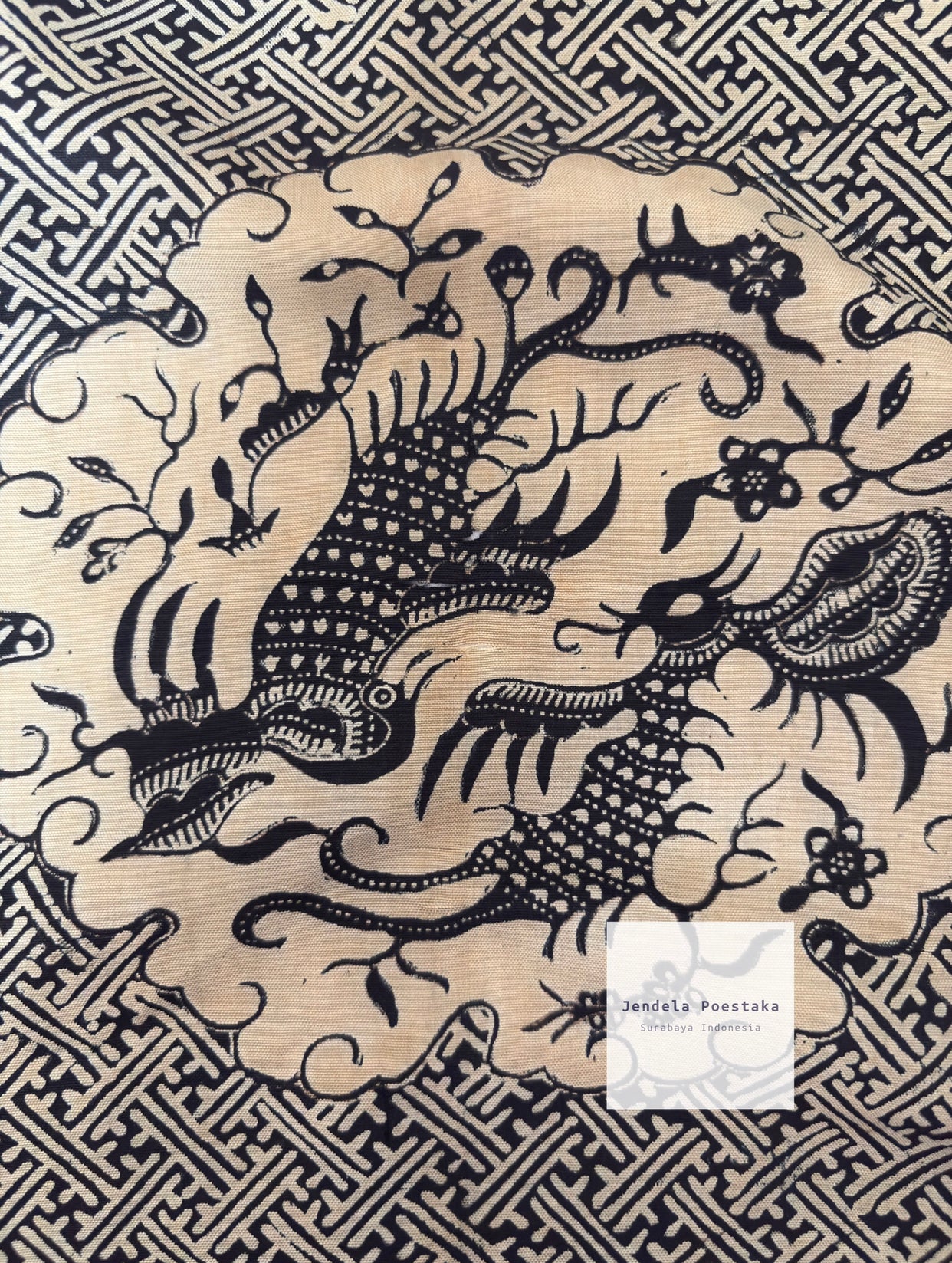 Sirih Cover / Tutuik or Saputangan Siriah (Circa 1900)
Ceremonial textile from West Sumatra
