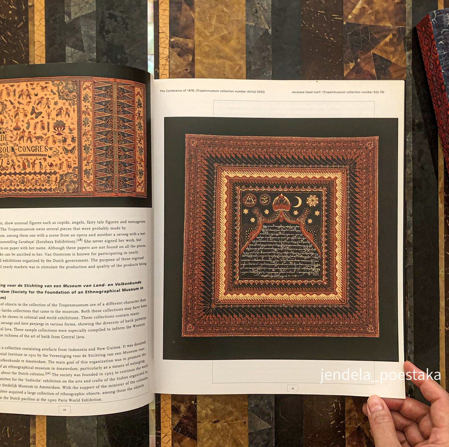 Batik - Drawn in Wax: 200 Years of Batik Art from Indonesia in the Tropenmuseum Collection
