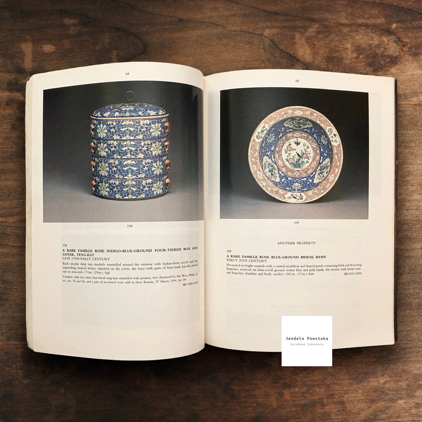 Christie’s Singapore: Straits Chinese Ceramics, Gold & Silver. Saturday 25 March 1995