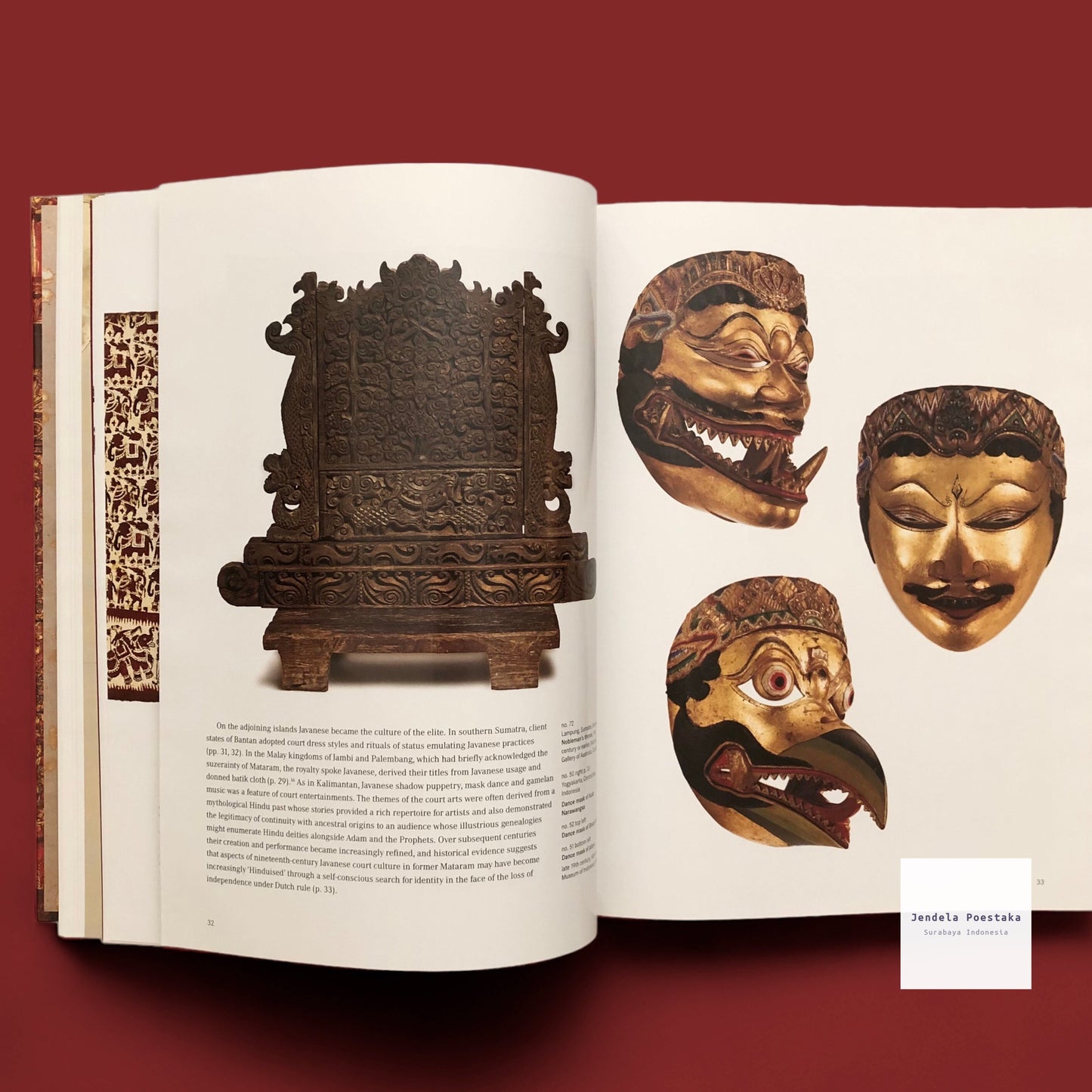 Crescent Moon: Islamic Art And Civilisation in Southeast Asia