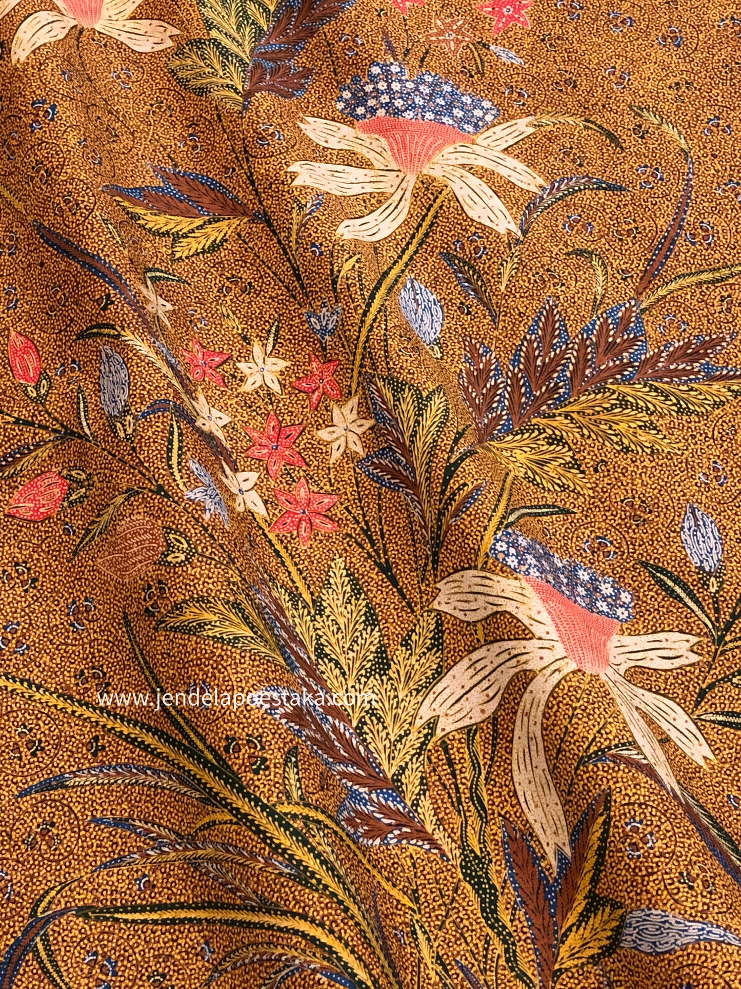 Kain Sarong Batik Tulis Lie Eng Soen pekalongan Buketan Coklat